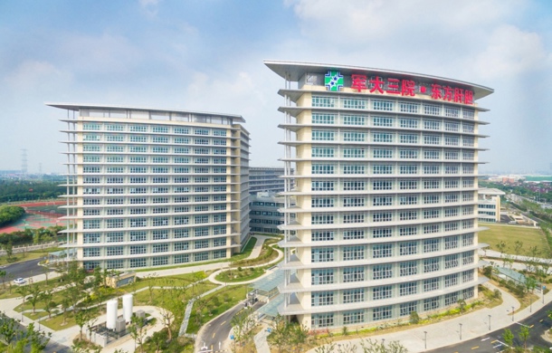 海军军医大学第三附属医院(东方肝胆医院嘉定院区)
