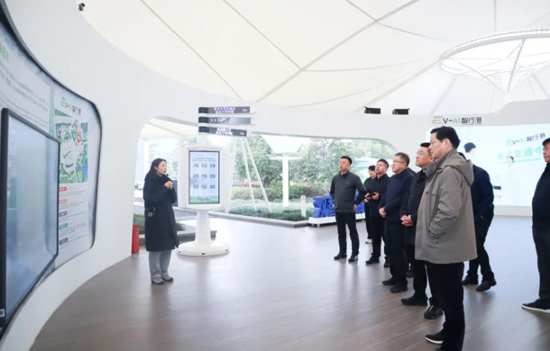 牡丹江市政协副主席、党组成员孙吉舜一行到访汽车城考察调研
