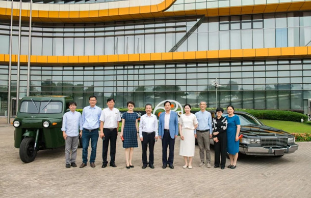 上海汽车博物馆古董车修复工匠创新工作室正式揭幕！